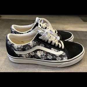 UNISEX FLASH SKULLS OLD SKOOL VANS